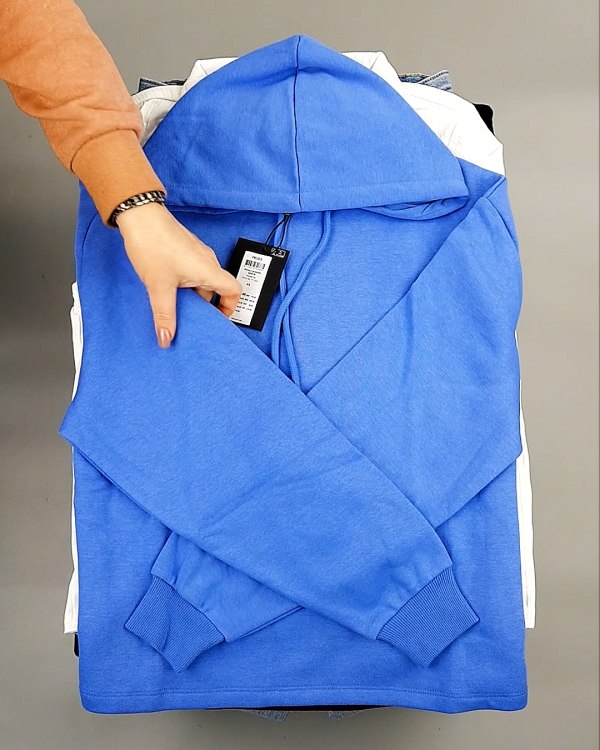 Фотография  767 - PIECES Winter mix 104#15 кг, ЛОТ №7379 оптом в Махачкале и Дагестане