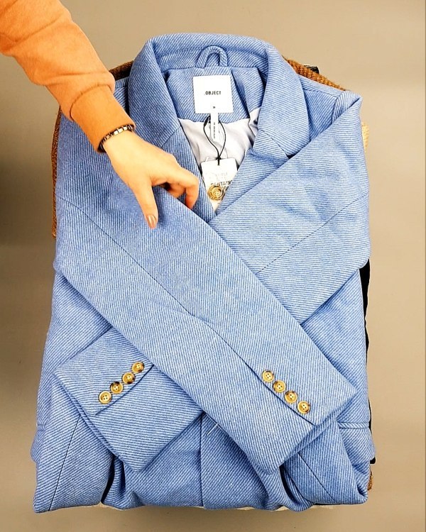 Фотография  144 - Bestseller Winter В mix 114#15 кг, ЛОТ №7372 оптом в Махачкале и Дагестане