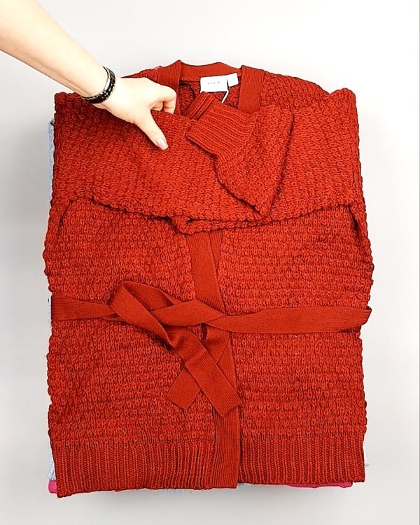 Фотография  838 - Кардиганы VILA W 104#7 кг, ЛОТ №7384 оптом в Махачкале и Дагестане