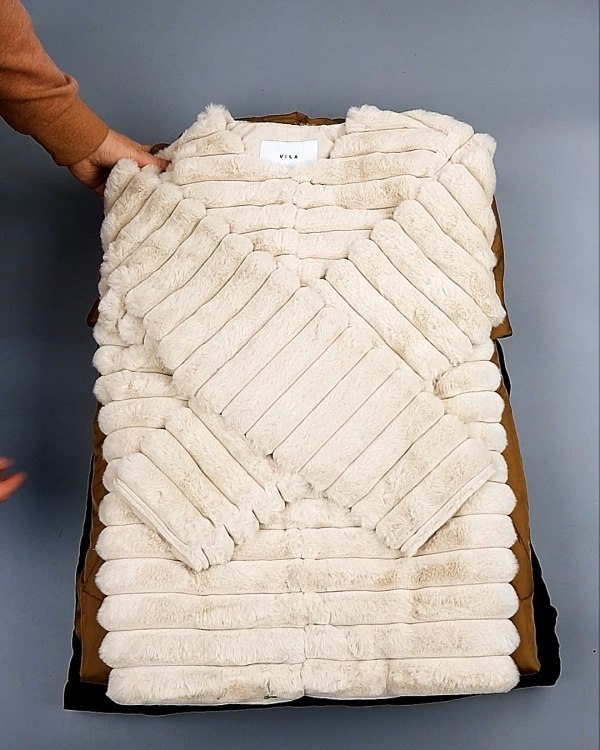 Фотография  348 - Bestseller Winter В mix 114#15 кг, ЛОТ №7374 оптом в Махачкале и Дагестане