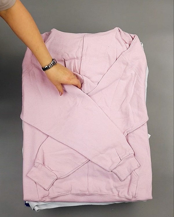 Фотография  599 - Толстовки м/ж (Sweat Tops)#20 кг, ЛОТ №7435 оптом в Махачкале и Дагестане