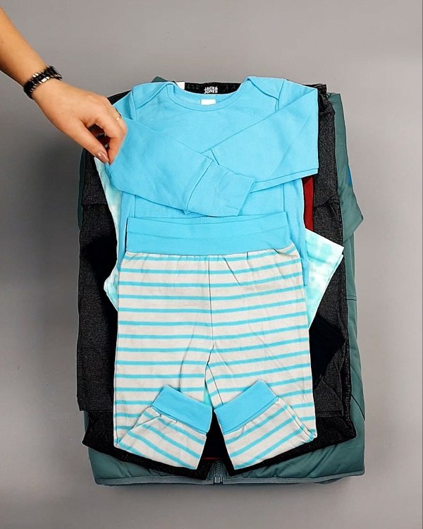 Фотография  953 - BRAND STOCK Kids Winter#10 кг, ЛОТ №7386 оптом в Махачкале и Дагестане