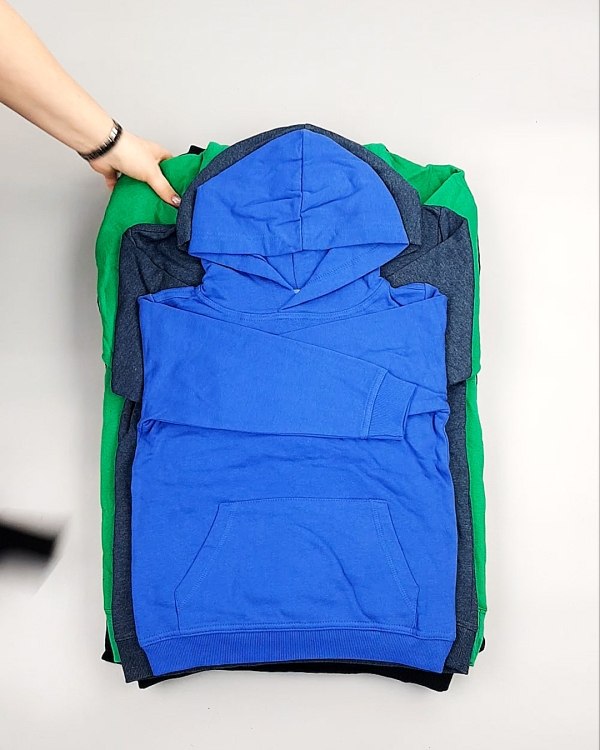 Фотография  562 - Толстовки м/ж (Sweat Tops)#20 кг, ЛОТ №7431 оптом в Махачкале и Дагестане