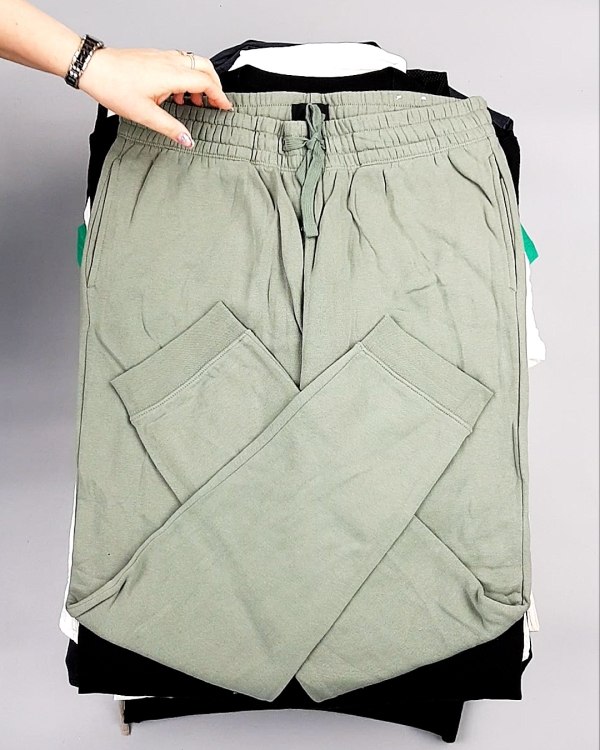 Фотография  522 - 12191 H&M mix textil 1224#25 кг, ЛОТ №7489 оптом в Махачкале и Дагестане