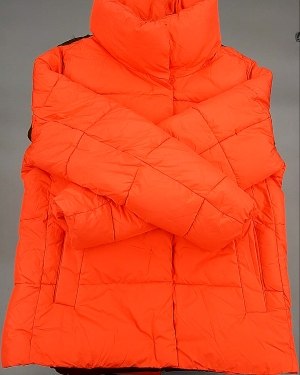 Купить Верхняя одежда AMAZON жен 015#10 кг, ЛОТ №7712 оптом в Махачкале и Дагестане