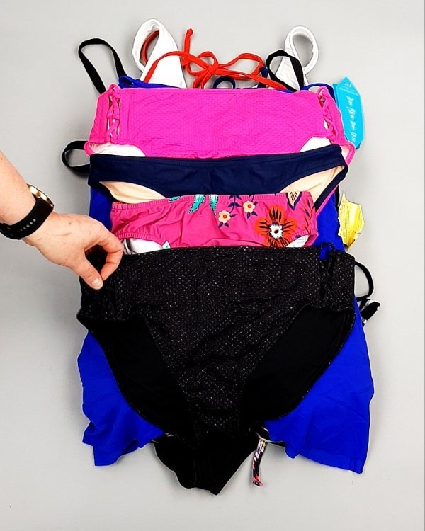 Фотография  470 - Купальники СТОК CAN 124#5 кг, ЛОТ №7690 оптом в Махачкале и Дагестане