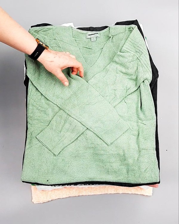 Фотография  602 - Джемпера легкие СТОК CAN 084#7 кг, ЛОТ №7635 оптом в Махачкале и Дагестане