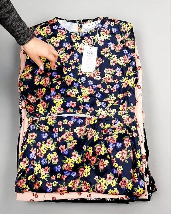 Фотография  550 - Платья VILA Summer 104#5 кг, ЛОТ №7833 оптом в Махачкале и Дагестане