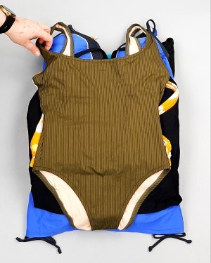 Фотография  382 - Купальники СТОК CAN 124#5 кг, ЛОТ №7689 оптом в Махачкале и Дагестане