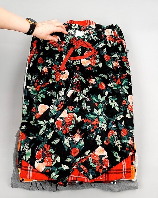 Фотография  484 - Домашняя одежда м/ж AMAZON 015#7 кг, ЛОТ №7782 оптом в Махачкале и Дагестане