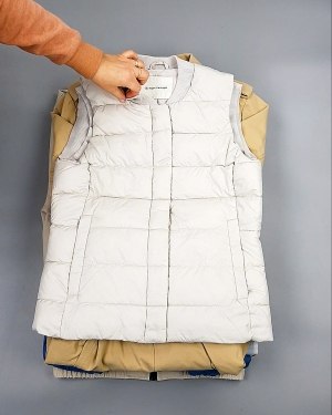 Фотография  457 - Верхняя одежда весна TOM TAILOR 124#7,1 кг, ЛОТ №7580 оптом в Махачкале и Дагестане