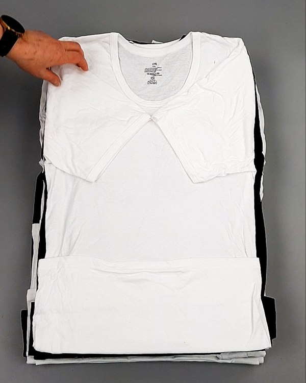 Фотография  410 - Футболки мужские C&A 025#5 кг оптом в Махачкале и Дагестане