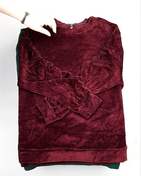 Фотография  796 - SWEATSHIRT CAN 084#10 кг, ЛОТ №7618 оптом в Махачкале и Дагестане