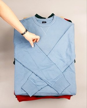 Фотография  700 - SWEATSHIRT CAN 084#10 кг, ЛОТ №7619 оптом в Махачкале и Дагестане