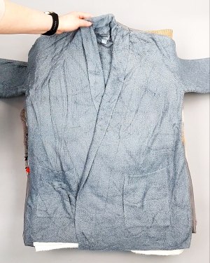 Фотография  263 - Кардиганы СТОК CAN 084#7 кг, ЛОТ №7673 оптом в Махачкале и Дагестане