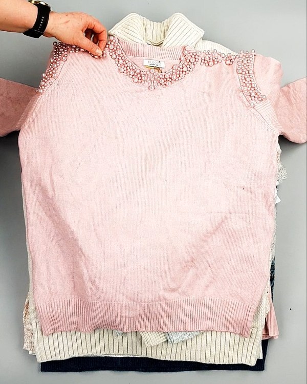 Фотография  773 - Джемпера СТОК CAN 084#7 кг, ЛОТ №7650 оптом в Махачкале и Дагестане