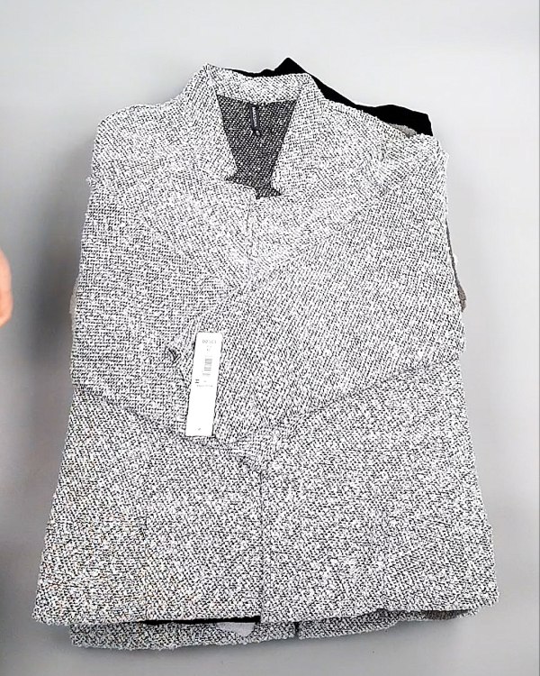 Фотография  346 - Кардиганы СТОК CAN 084#7 кг, ЛОТ №7671 оптом в Махачкале и Дагестане