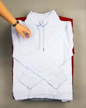 Фотография  207 - SWEATSHIRT CAN 084#10 кг, ЛОТ №7618 оптом в Махачкале и Дагестане