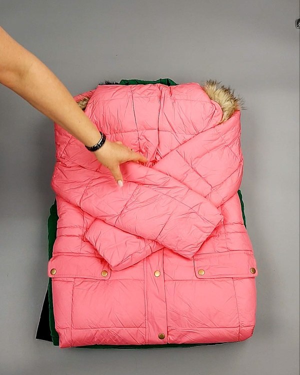 Фотография  761 - Верхняя одежда AMAZON жен 015#10 кг, ЛОТ №7712 оптом в Махачкале и Дагестане