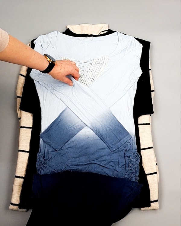 Фотография  249 - Платья СТОК CAN зима 084#7 кг, ЛОТ №7695 оптом в Махачкале и Дагестане