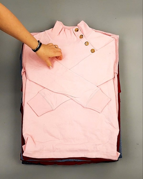 Фотография  528 - SWEATSHIRT CAN 084#10 кг, ЛОТ №7618 оптом в Махачкале и Дагестане