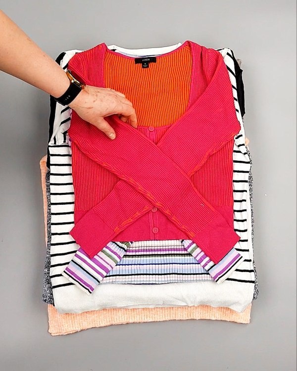 Фотография  300 - Джемпера легкие СТОК CAN 084#7 кг, ЛОТ №7635 оптом в Махачкале и Дагестане