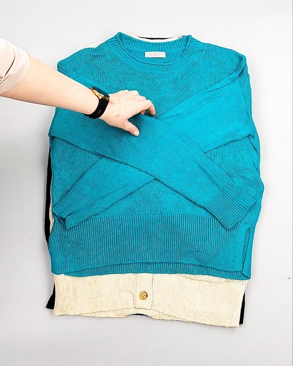 Фотография  497 - Джемпера СТОК CAN 084#7 кг, ЛОТ №7647 оптом в Махачкале и Дагестане