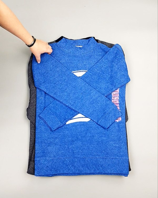 Фотография  352 - SWEATSHIRT CAN 084#10 кг, ЛОТ №7621 оптом в Махачкале и Дагестане