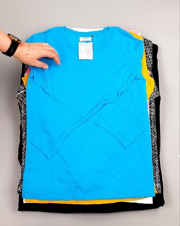 Фотография  283 - Джемпера легкие СТОК CAN 084#7 кг, ЛОТ №7632 оптом в Махачкале и Дагестане