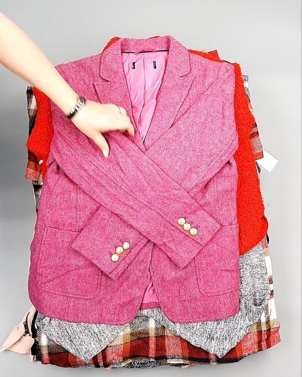 Фотография  137 - AMAZON mix жен весна 015#18 кг, ЛОТ №7718 оптом в Махачкале и Дагестане