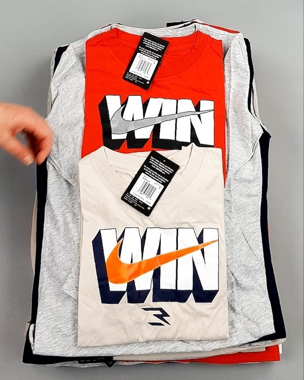 Фотография  419 - Тонковки детские NIKE CAN 084#5 кг, ЛОТ №7969 оптом в Махачкале и Дагестане