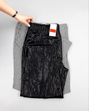 Фотография  594 - Брюки женские зима C&A 025#10 кг оптом в Махачкале и Дагестане