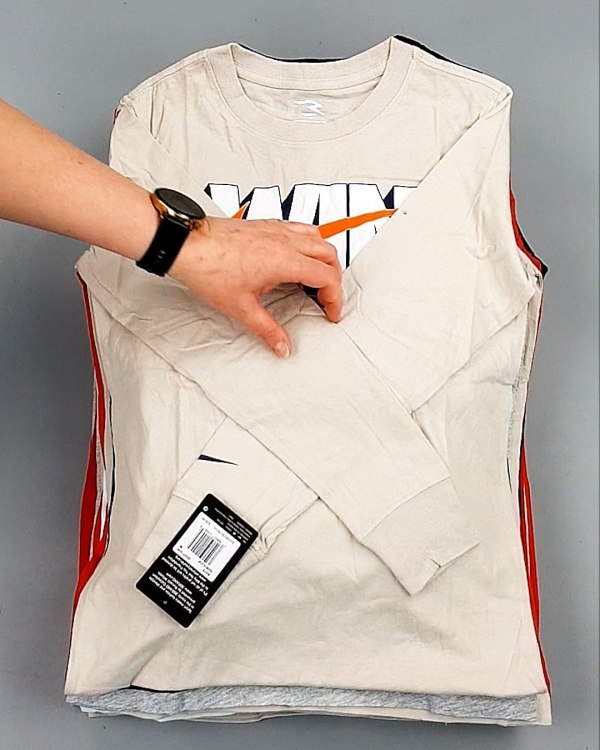 Фотография  405 - Тонковки детские NIKE CAN 084#5 кг, ЛОТ №7971 оптом в Махачкале и Дагестане