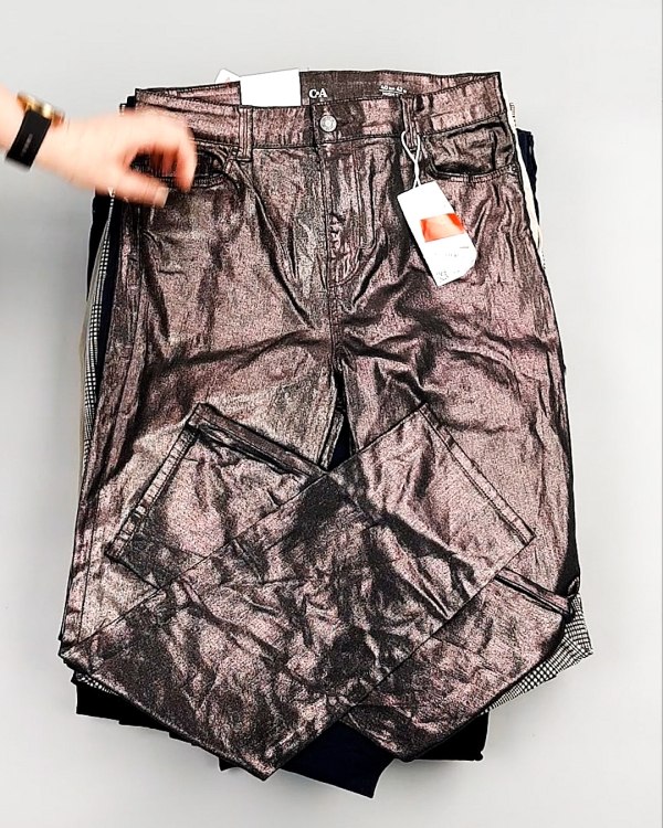 Фотография  698 - Брюки женские лето C&A 025#10 кг, ЛОТ №7895 оптом в Махачкале и Дагестане