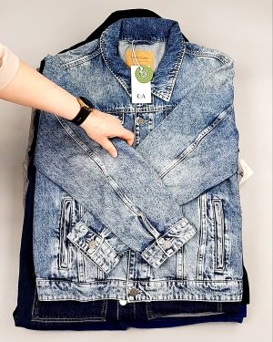 Фотография  511 - Ветровки м/ж C&A 025#10 кг, ЛОТ №7865 оптом в Махачкале и Дагестане