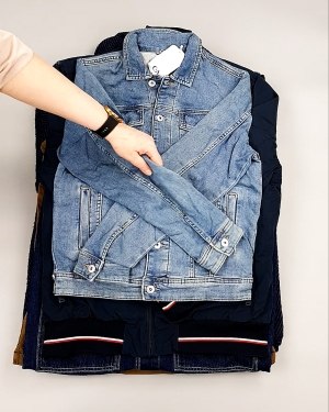 Фотография  427 - Ветровки м/ж C&A 025#10 кг, ЛОТ №7863 оптом в Махачкале и Дагестане