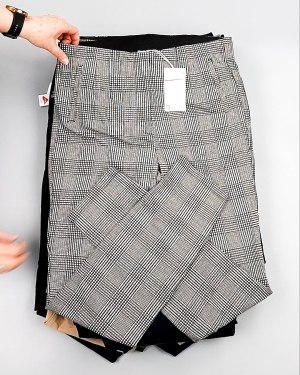 Фотография 428 - Брюки женские лето C&A 025#10 кг оптом в Махачкале и Дагестане