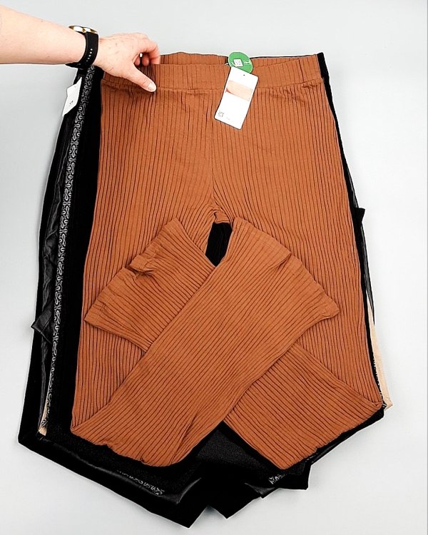 Фотография  928 - Брюки женские лето C&A 025#10 кг, ЛОТ №7894 оптом в Махачкале и Дагестане