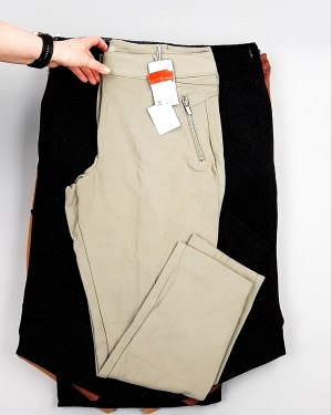 Фотография  929 - Брюки женские лето C&A 025#10 кг, ЛОТ №7893 оптом в Махачкале и Дагестане