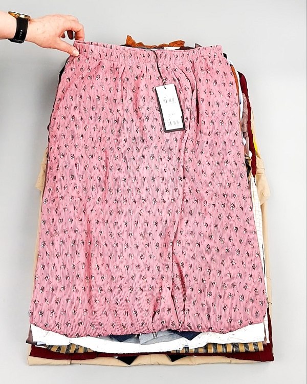 Фотография  387 - DK, Bestseller + Summer mix#15 кг, ЛОТ №7926 оптом в Махачкале и Дагестане