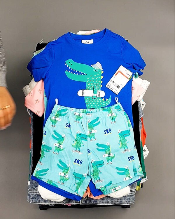 Фотография  728 - C&A детский микс 43#15,35 кг, ЛОТ №8205 оптом в Махачкале и Дагестане