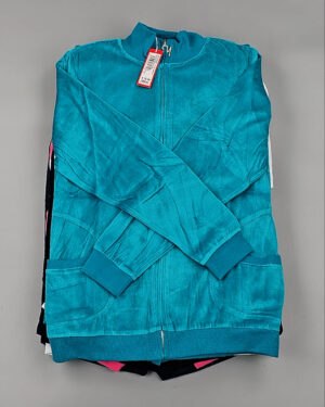 Купить Спортивные костюмы  AD83#4 шт, ЛОТ №8637 оптом в Махачкале и Дагестане