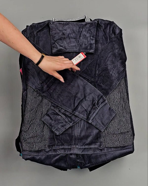 Фотография  719 - Спортивные костюмы  AD83#10 шт, ЛОТ №8641 оптом в Махачкале и Дагестане