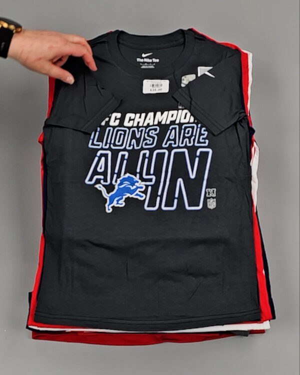 Фотография  837 - KIDS NIKE CAN 084#5 кг, ЛОТ №8502 оптом в Махачкале и Дагестане