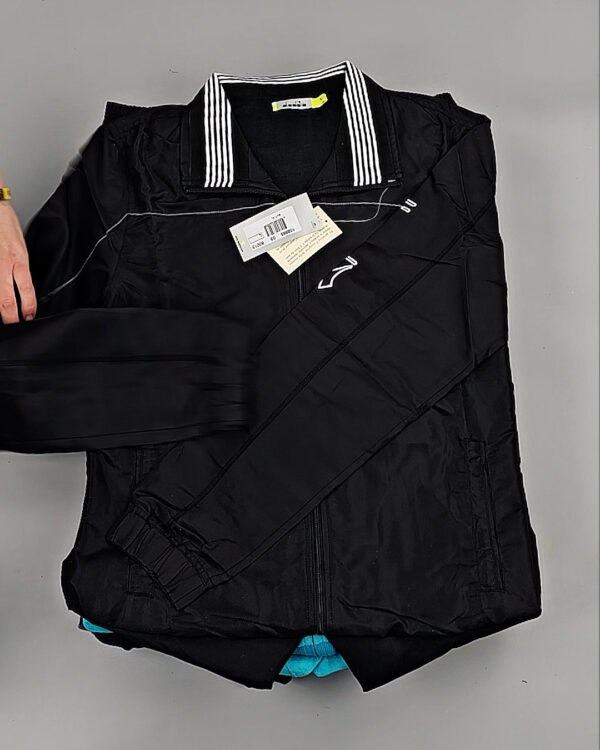 Фотография  150 - Спортивные костюмы  AD83#10 шт, ЛОТ №8641 оптом в Махачкале и Дагестане