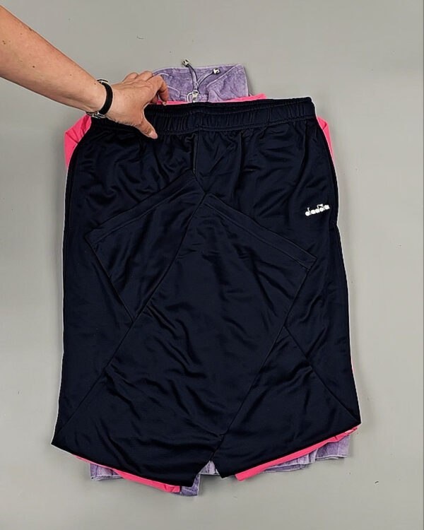 Фотография  740 - Спортивные костюмы  AD83#10 шт, ЛОТ №8640 оптом в Махачкале и Дагестане