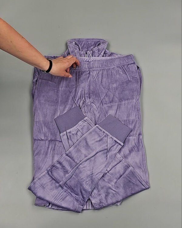 Фотография  166 - Спортивные костюмы  AD83#10 шт, ЛОТ №8642 оптом в Махачкале и Дагестане