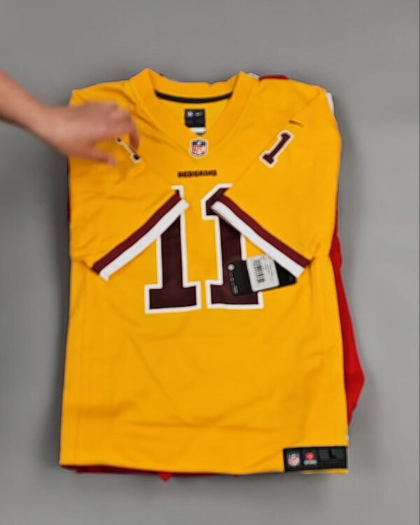 Фотография  114 - KIDS NIKE CAN 084#5 кг, ЛОТ №8476 оптом в Махачкале и Дагестане