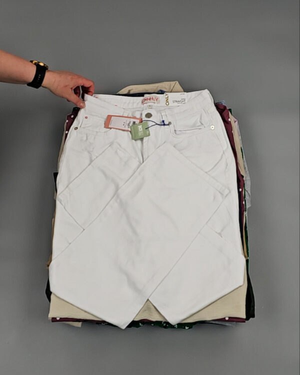 Фотография  194 - ONLY Summer mix 045#15 кг, ЛОТ №8516 оптом в Махачкале и Дагестане