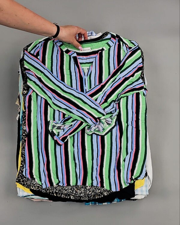 Фотография  336 - Блузки S#10 кг, ЛОТ № ВК0104 оптом в Махачкале и Дагестане